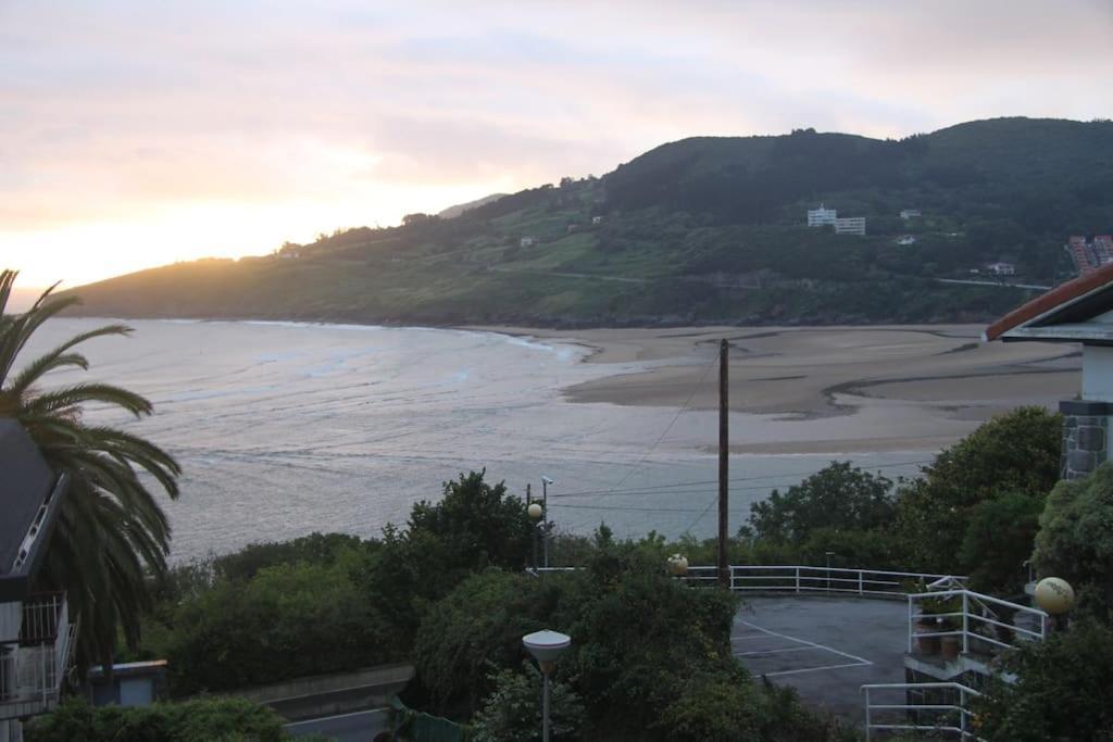 Kurtzieta Beach Mundaka Exterior photo